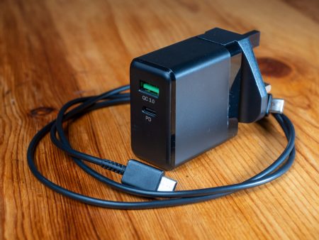 elinchrom one charger